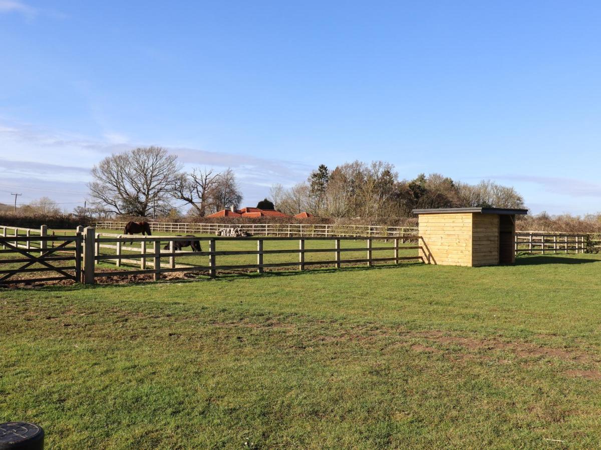Grange Barn Villa Hessett ภายนอก รูปภาพ