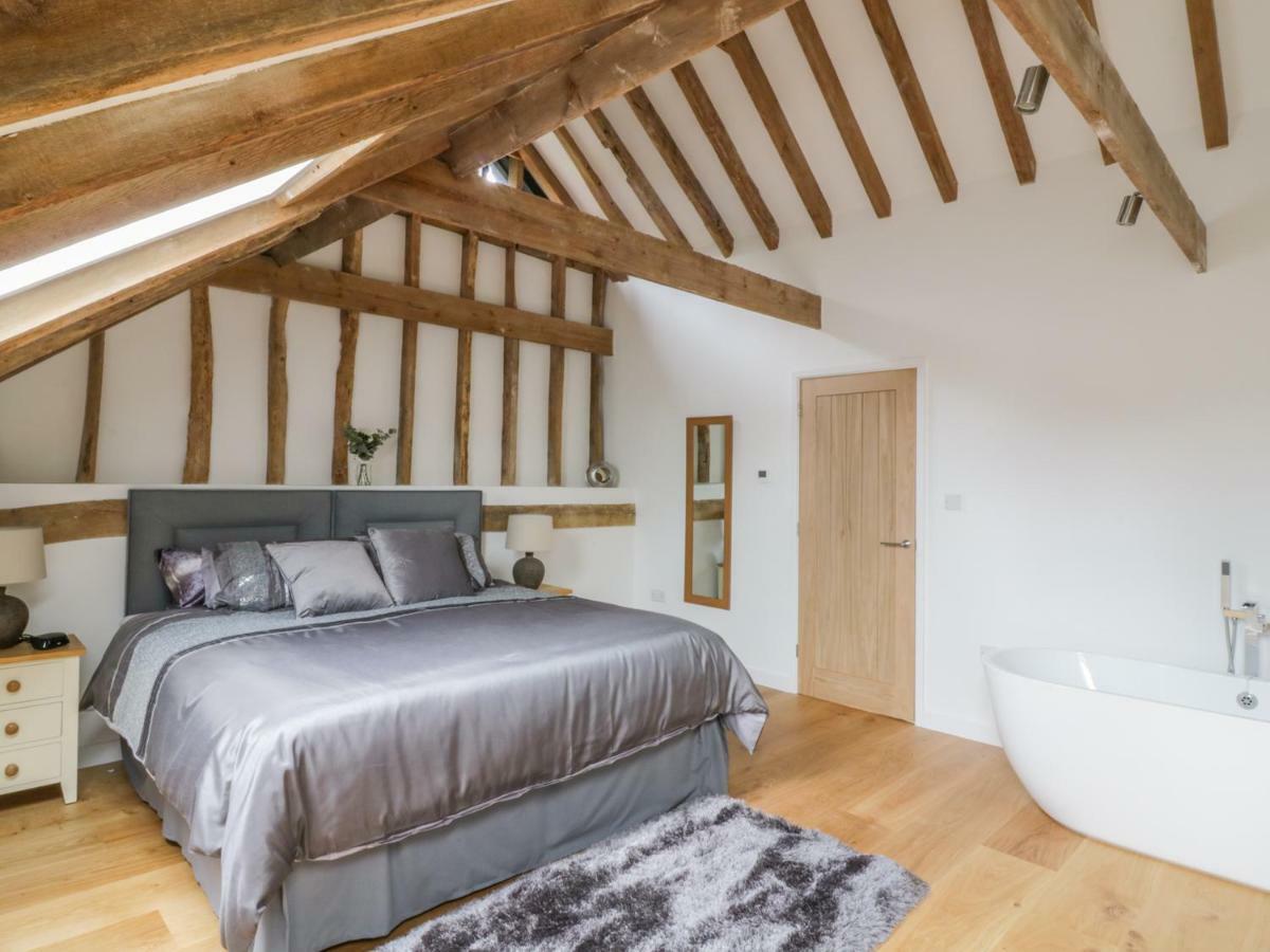 Grange Barn Villa Hessett ภายนอก รูปภาพ